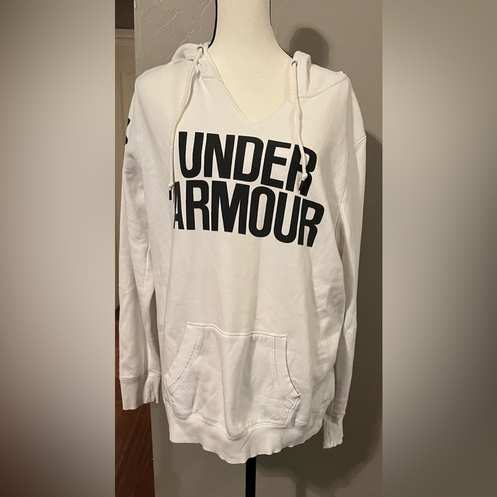Under Armour Women’s Hoodie v-neck size XL shows some signs of wear and peeling
